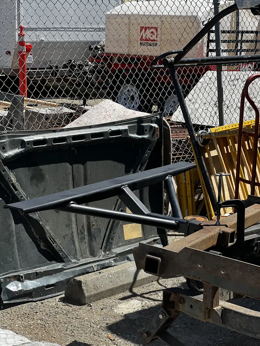 Hitch-Mount Dirt Bike Rack — photo 4 of 10